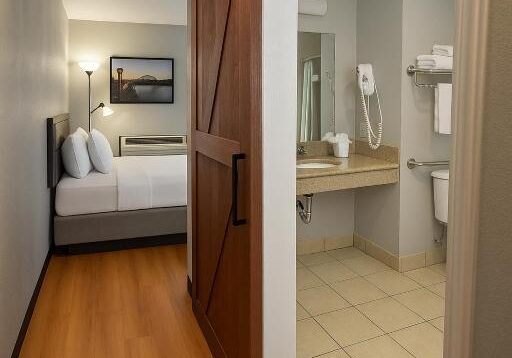 queen-room-accessible2